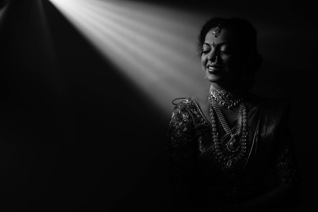 The Telugu bride looks stunningly on her traditional wedding ocassion captures by Framesflow photography in Hyderabad